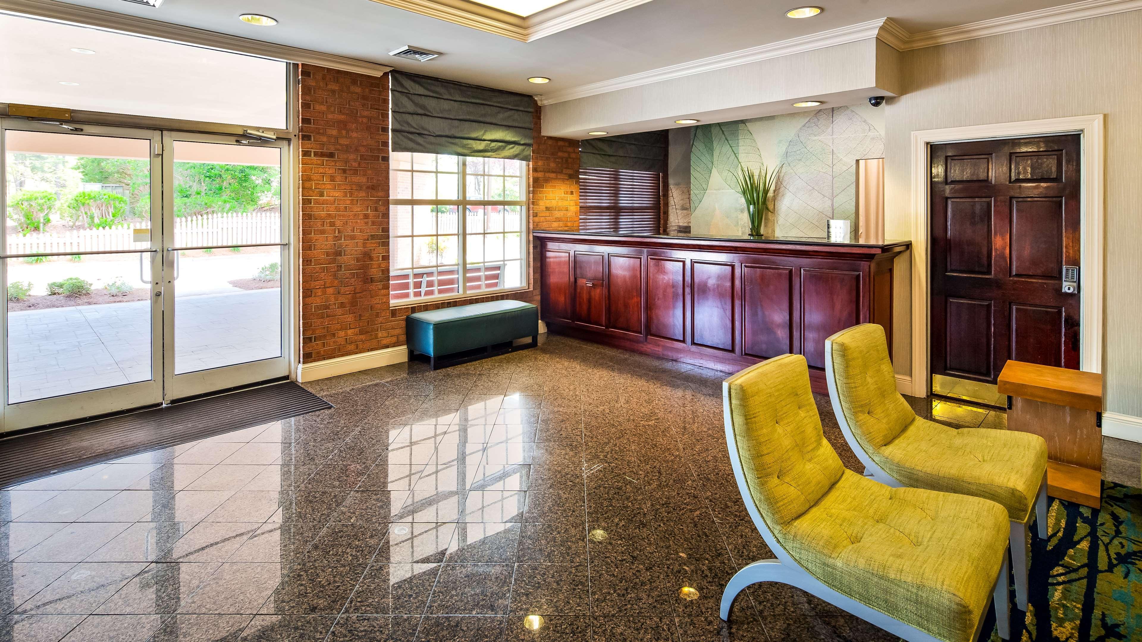 Surestay Plus Hotel By Best Western Raleigh North Downtown Ngoại thất bức ảnh